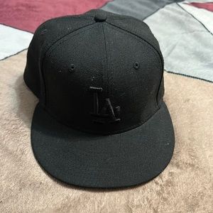 LA Dodgers fitted (7 3/8)